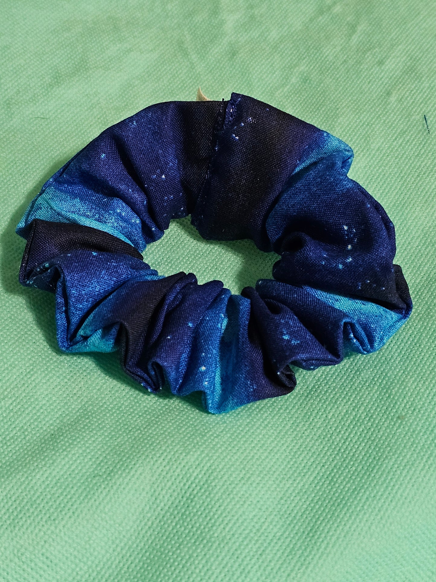 Standard galaxy blue scrunche