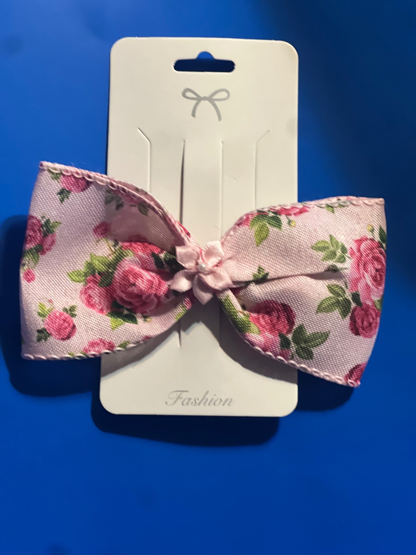 Hair bow