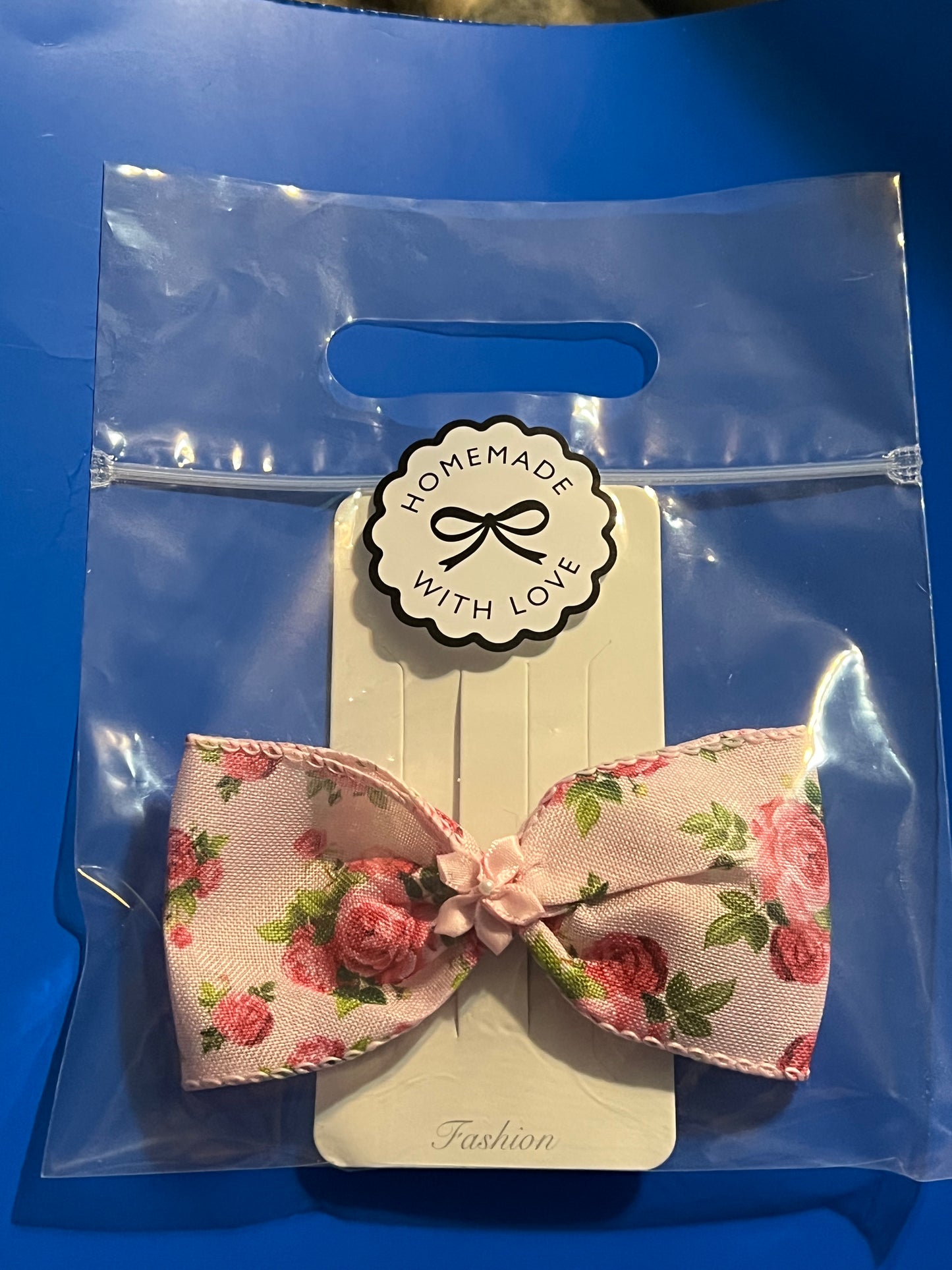 Medium pink flowers hair bow