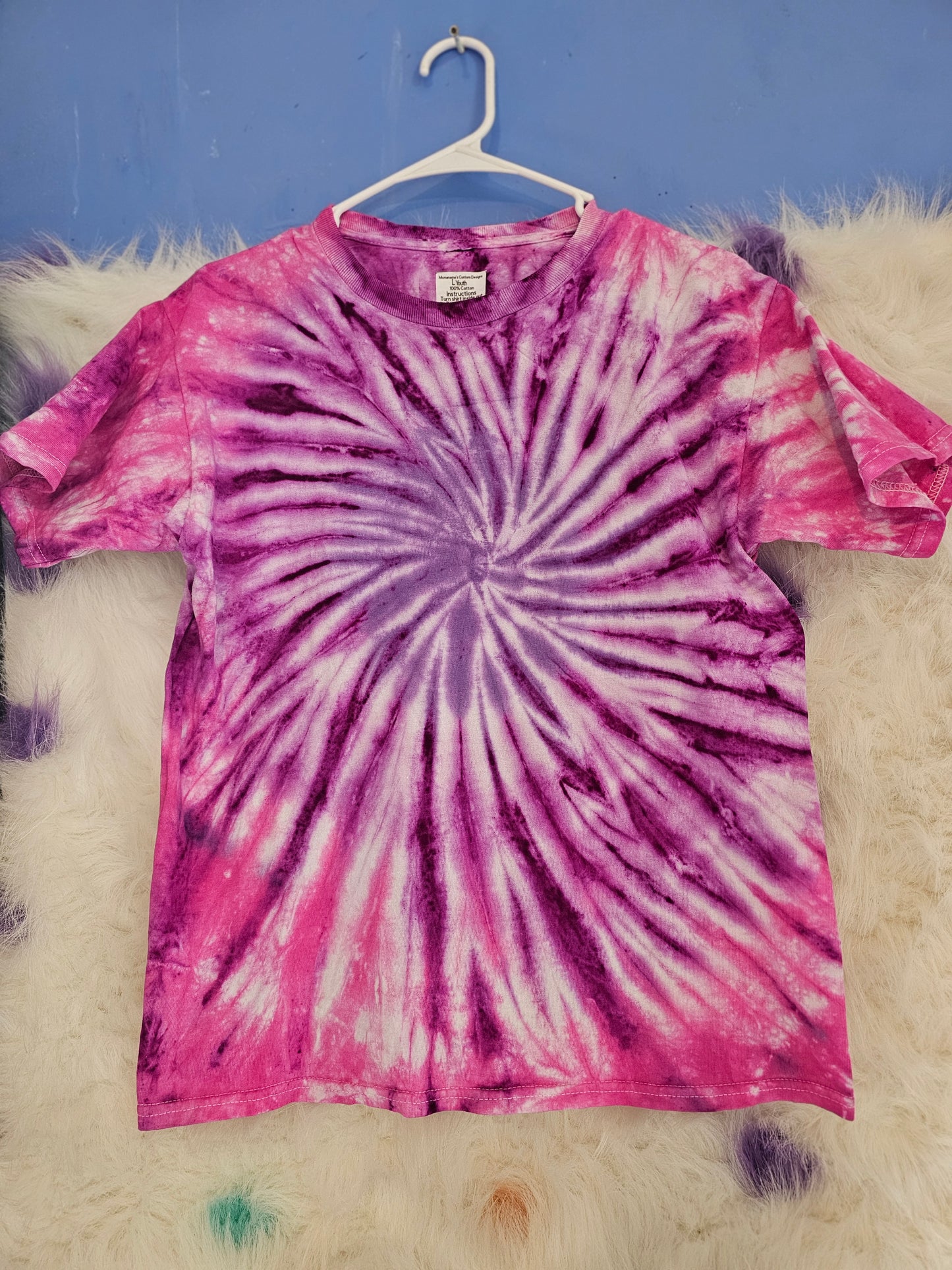 Size L youth pink and purple sparrow tie dye Tshirt
