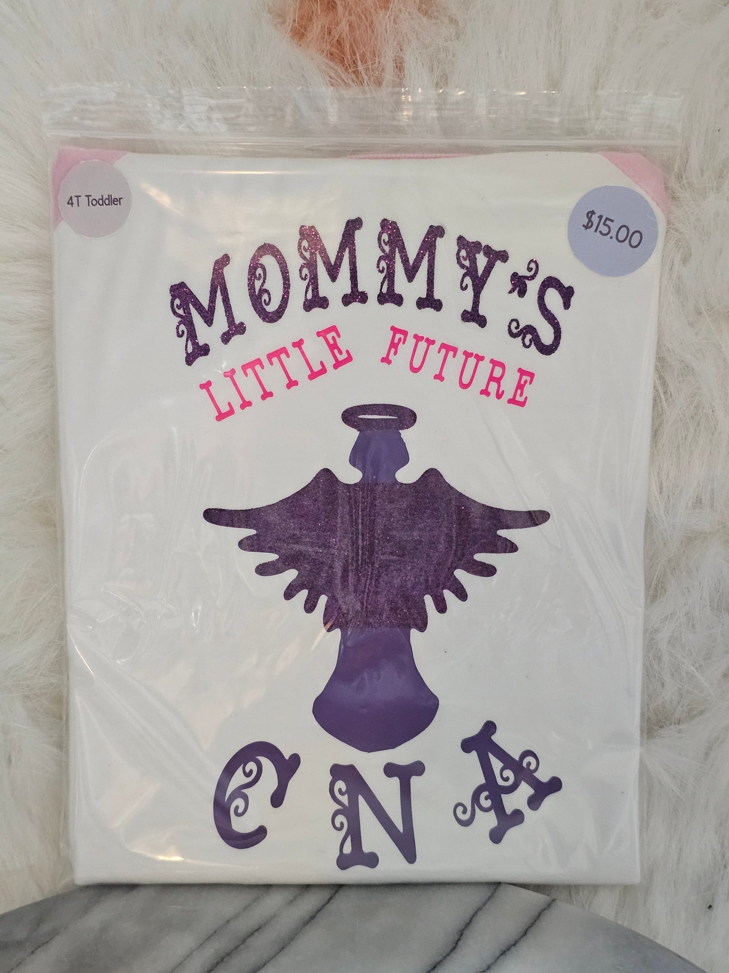 Size 4T Toddler Mommy's little CNA Tshirt