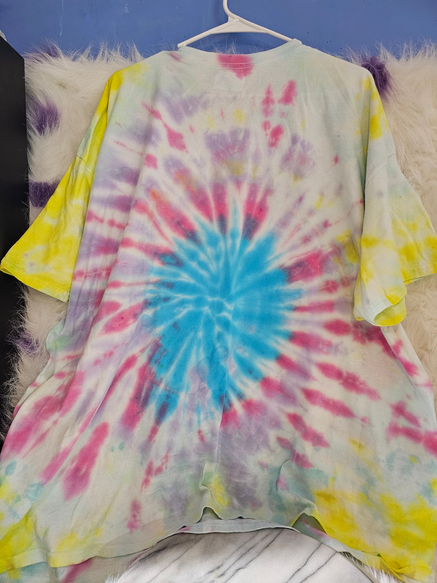 Size 3x 1%cotton What are you looking my hooters tie die shirt