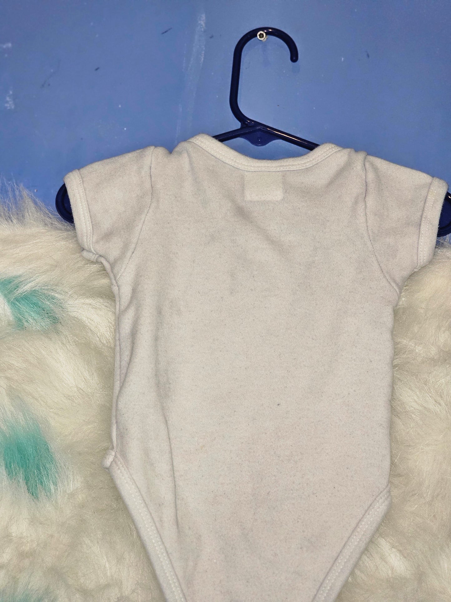 Size 0-3 months 100% cotton White history from heaven oneies