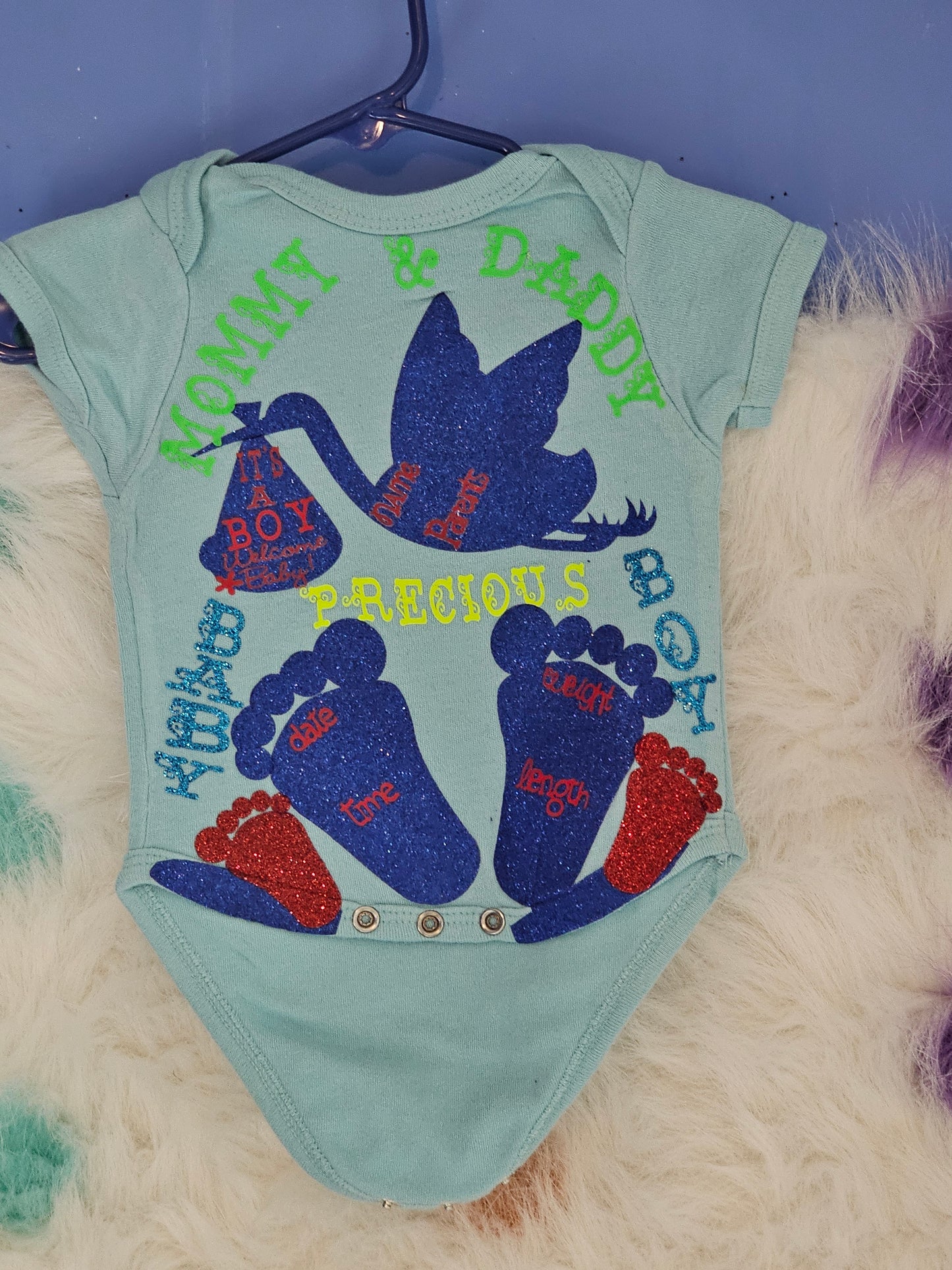 Size 0-3 months 100% cotton Blue Mommy &Daddy's little boy onesie