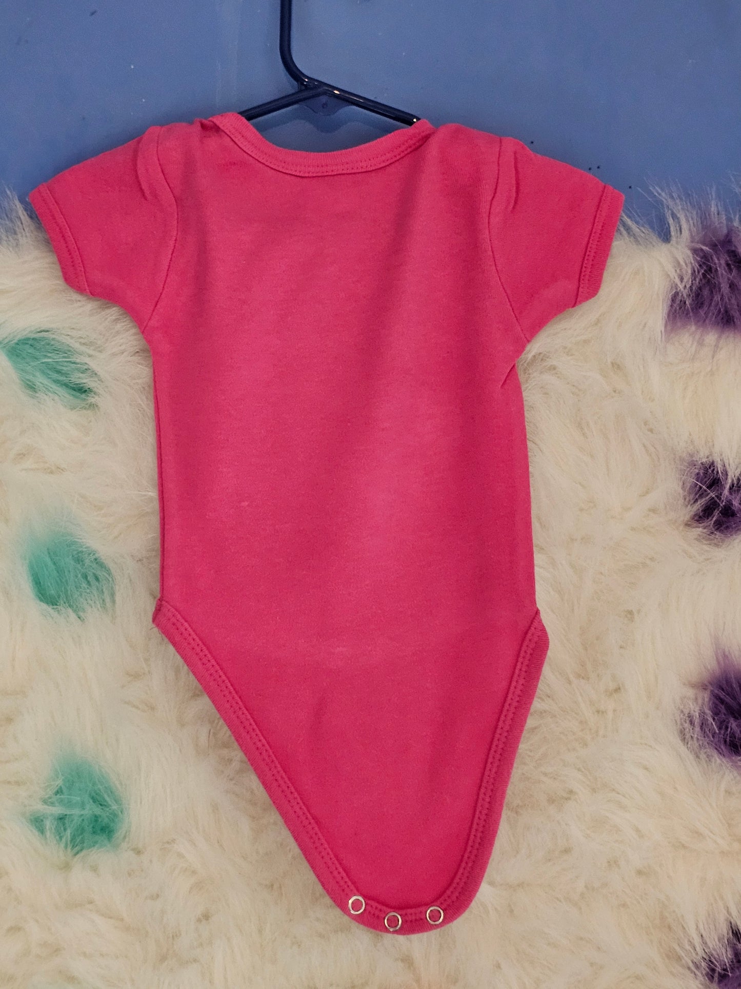 Size 0-3 months 100% cotton Pink Mommy just thinks she's the boss oneies