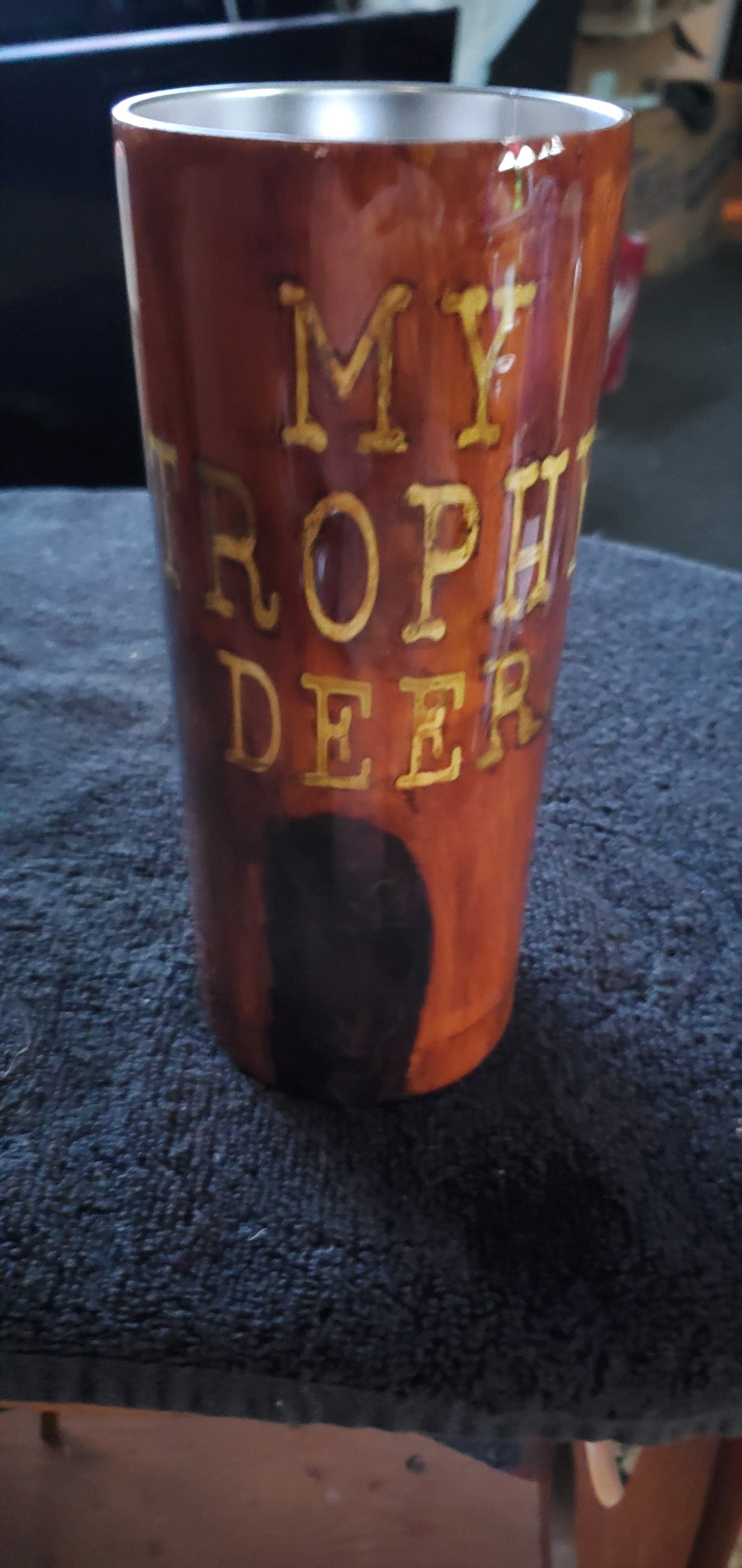 Trophy Deer tumbler cup