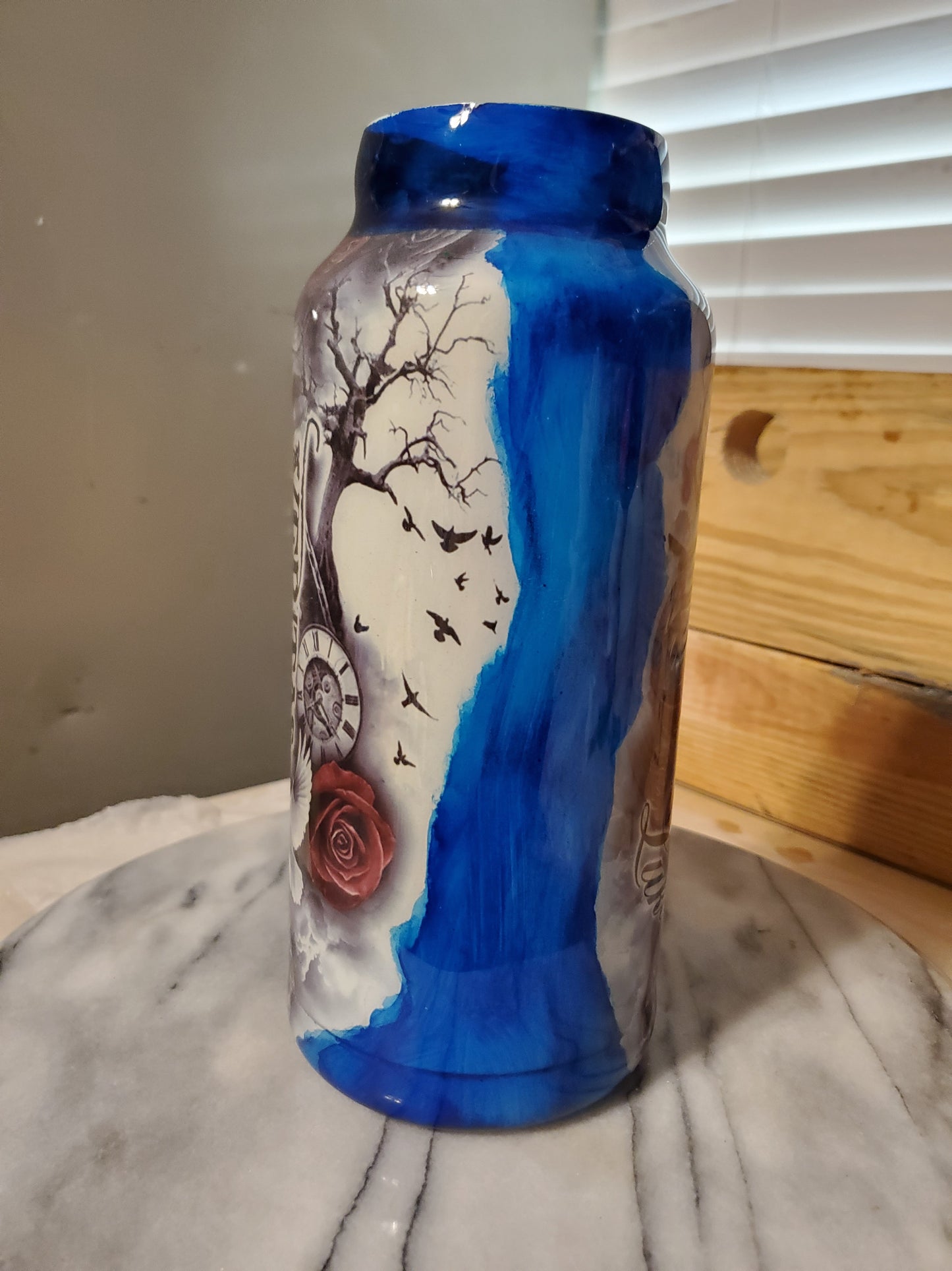 36 oz Skelton and chain water bottle