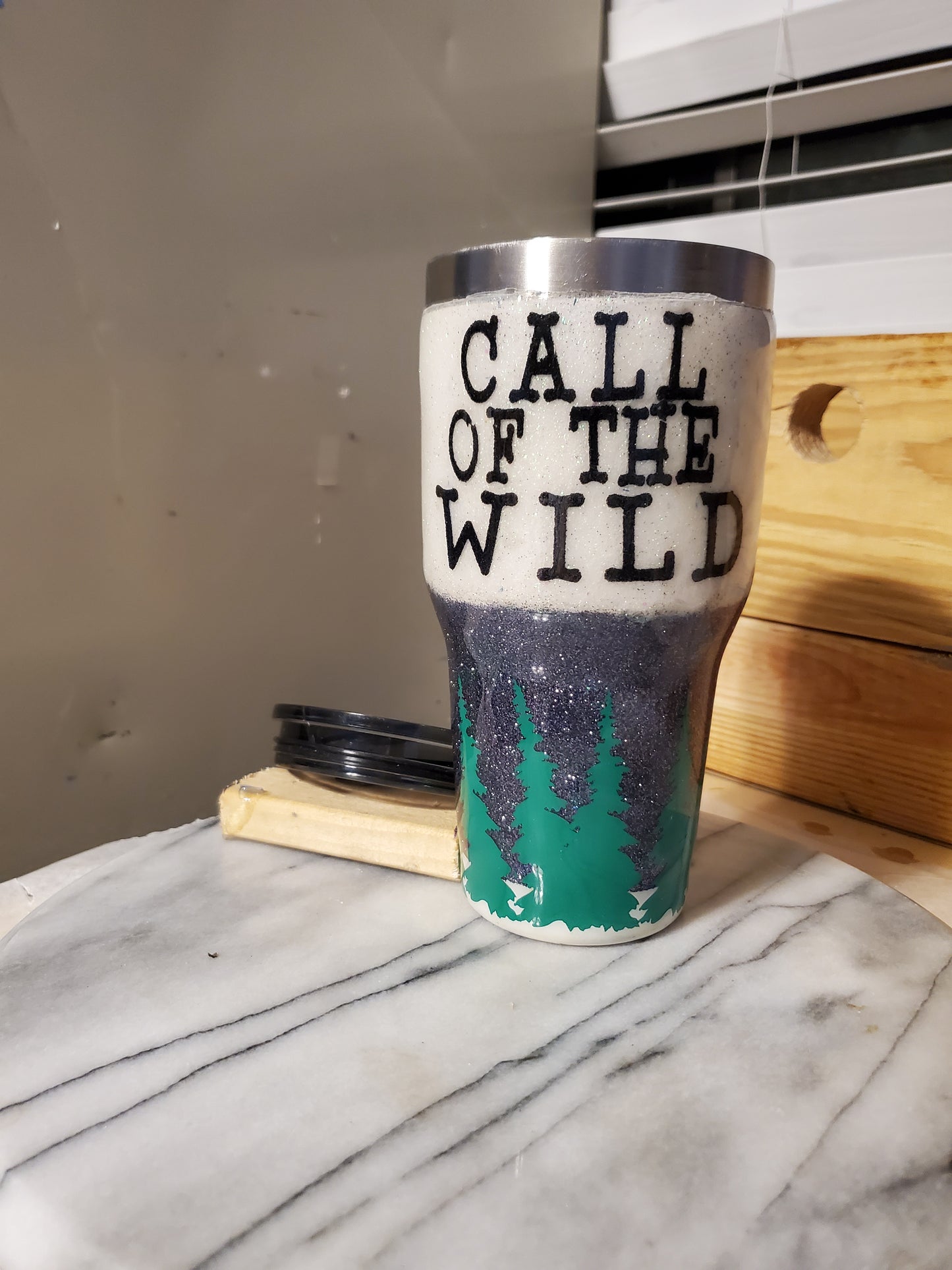 30 0z Call of the Wild Double walled insulated Stainless steel tumbler cup