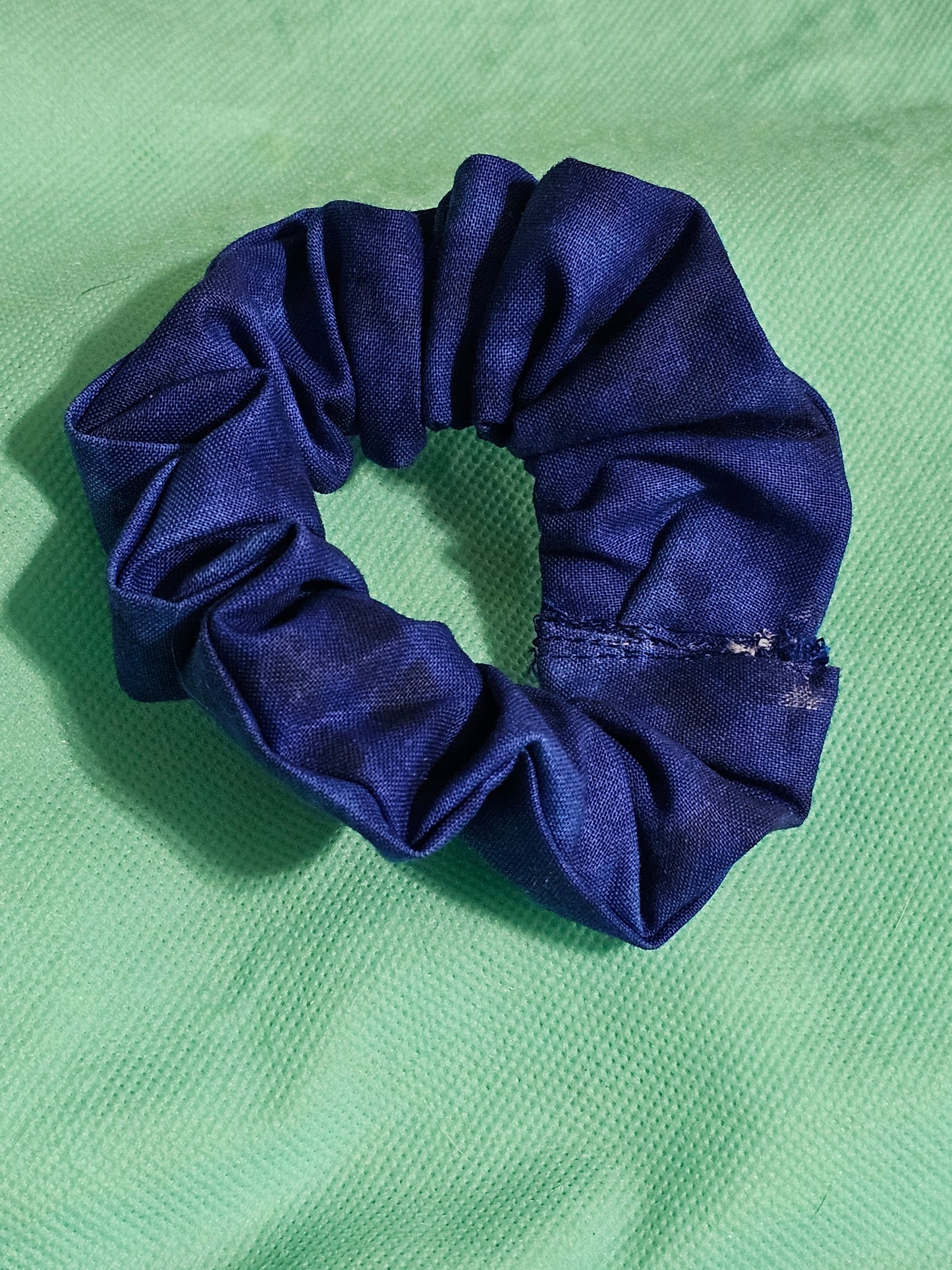 Standard blue scrunche