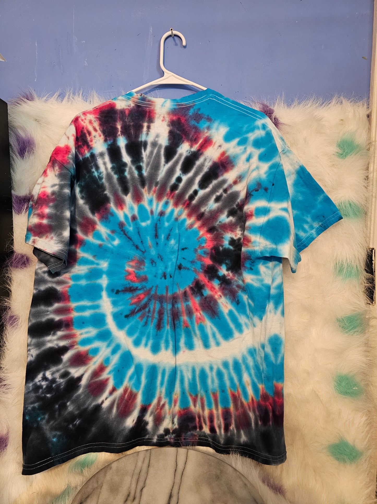 Size XL 100% cotton blue,black and red tie dye Tshirt