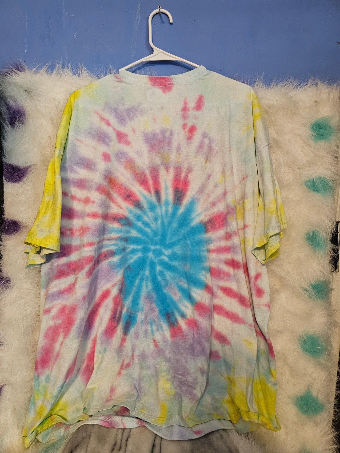 Size 3x 1%cotton What are you looking my hooters tie die shirt