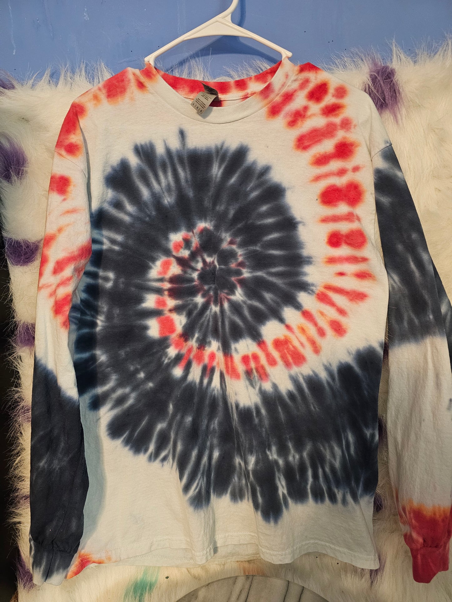 Size L 100% cotton   Red,white and black T-Shirt