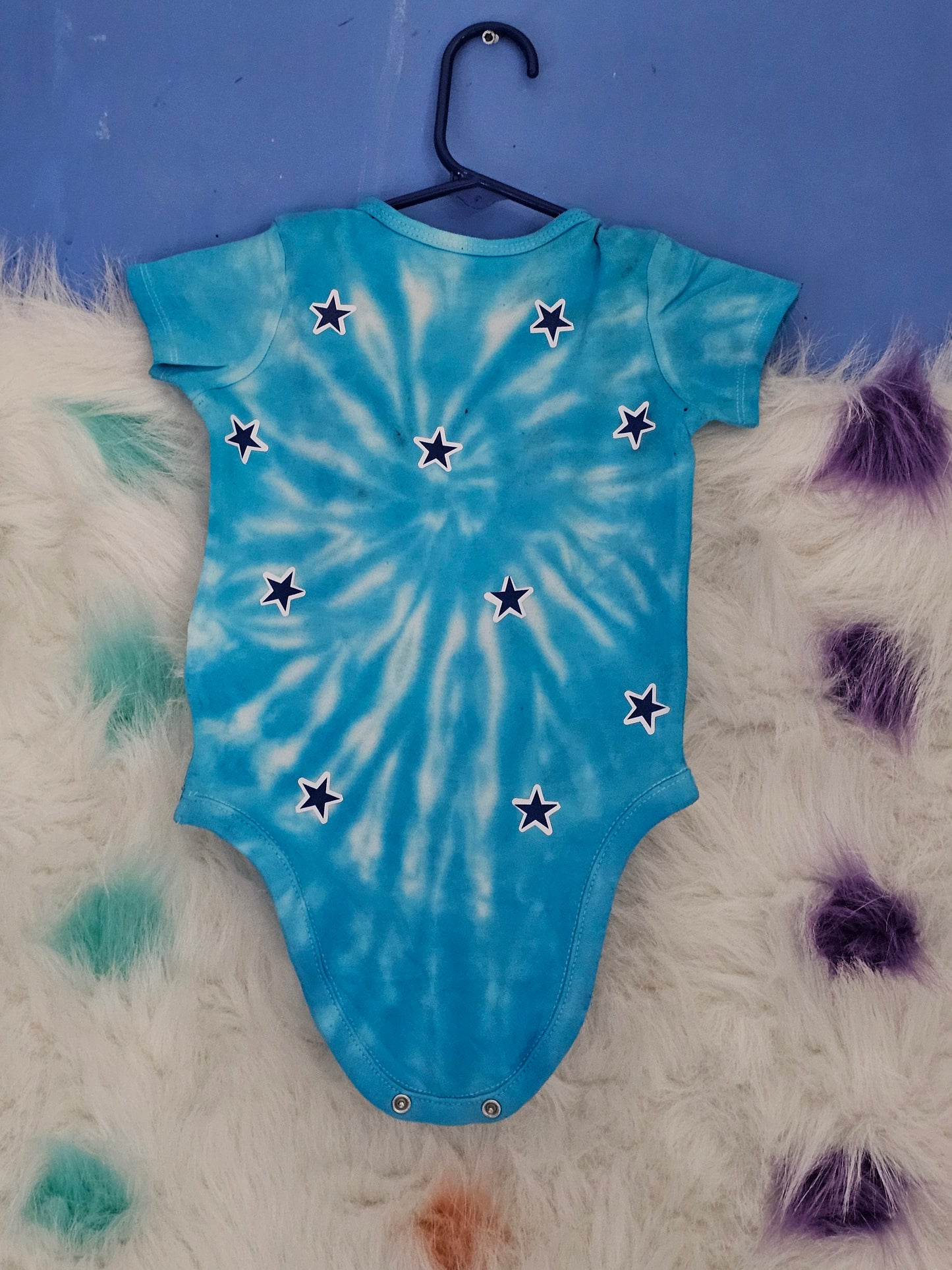 6 to 9 month blue tie dye 100%cotton wish upon a star oneies