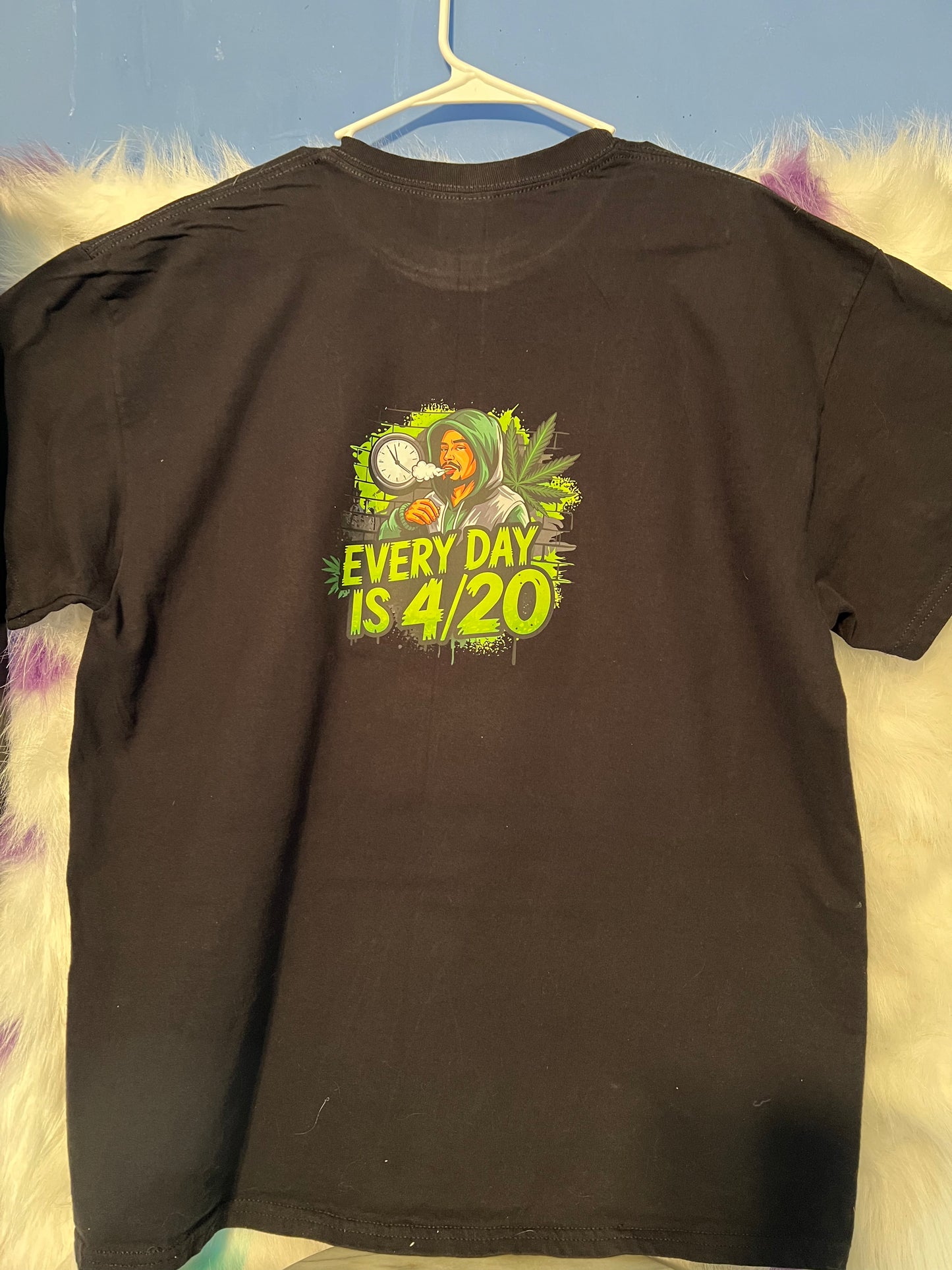 Size XL 100%cotton black Everyday is 4/20 tshirt