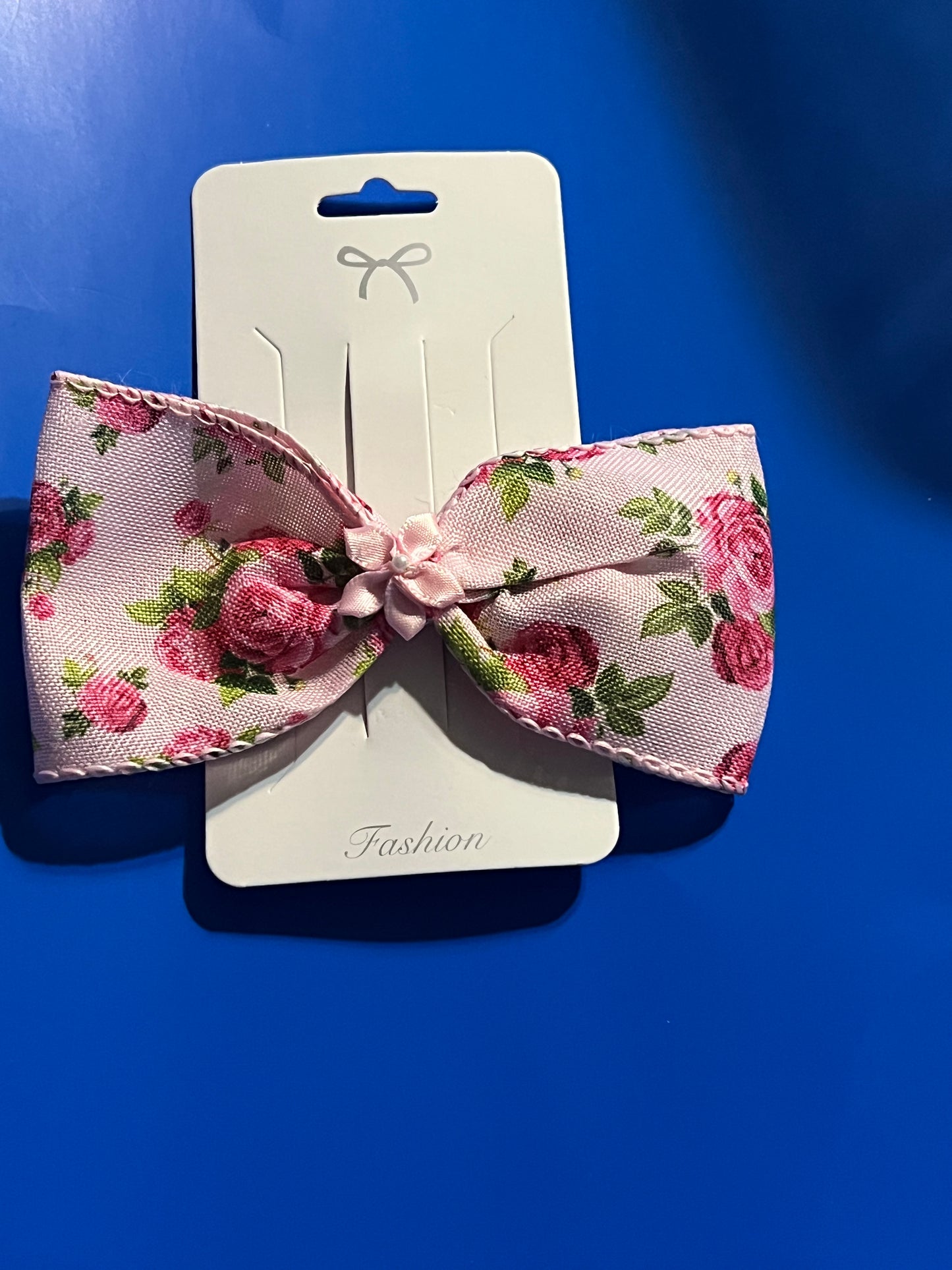 Medium pink flowers hair bow