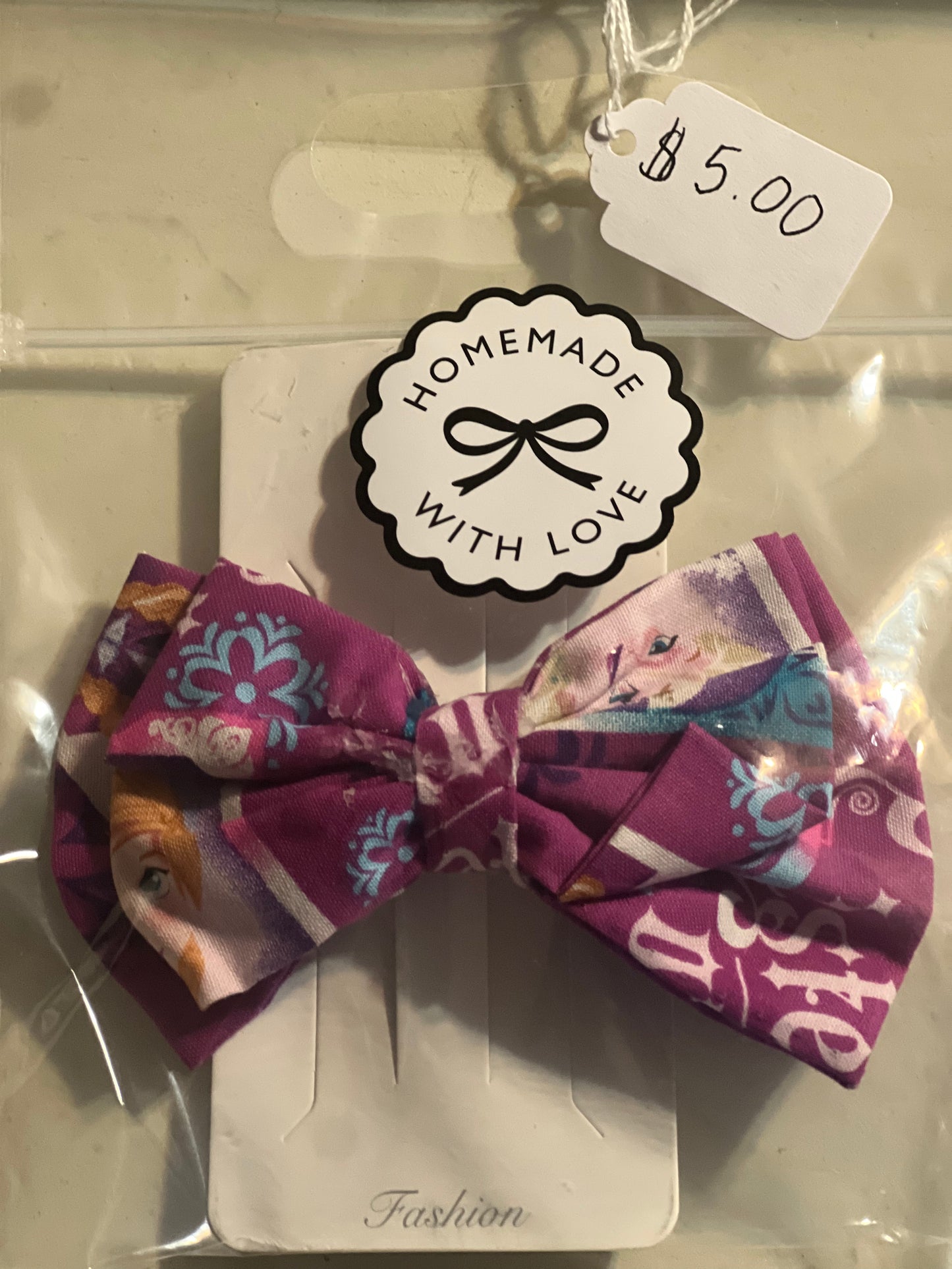 Hair bows