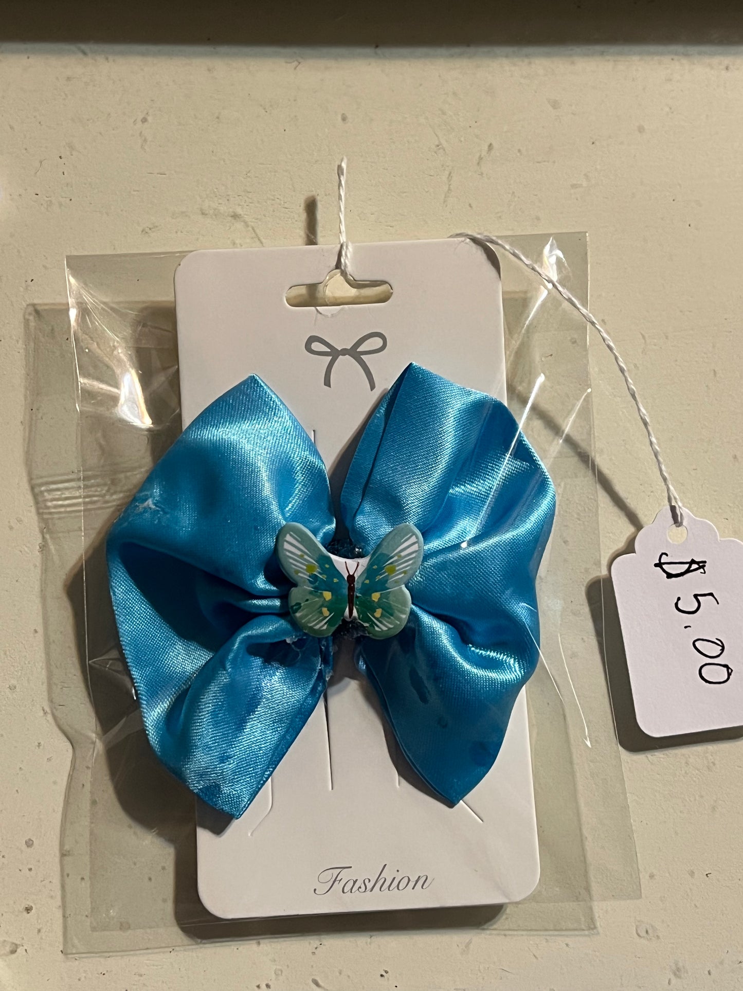 Hair bows