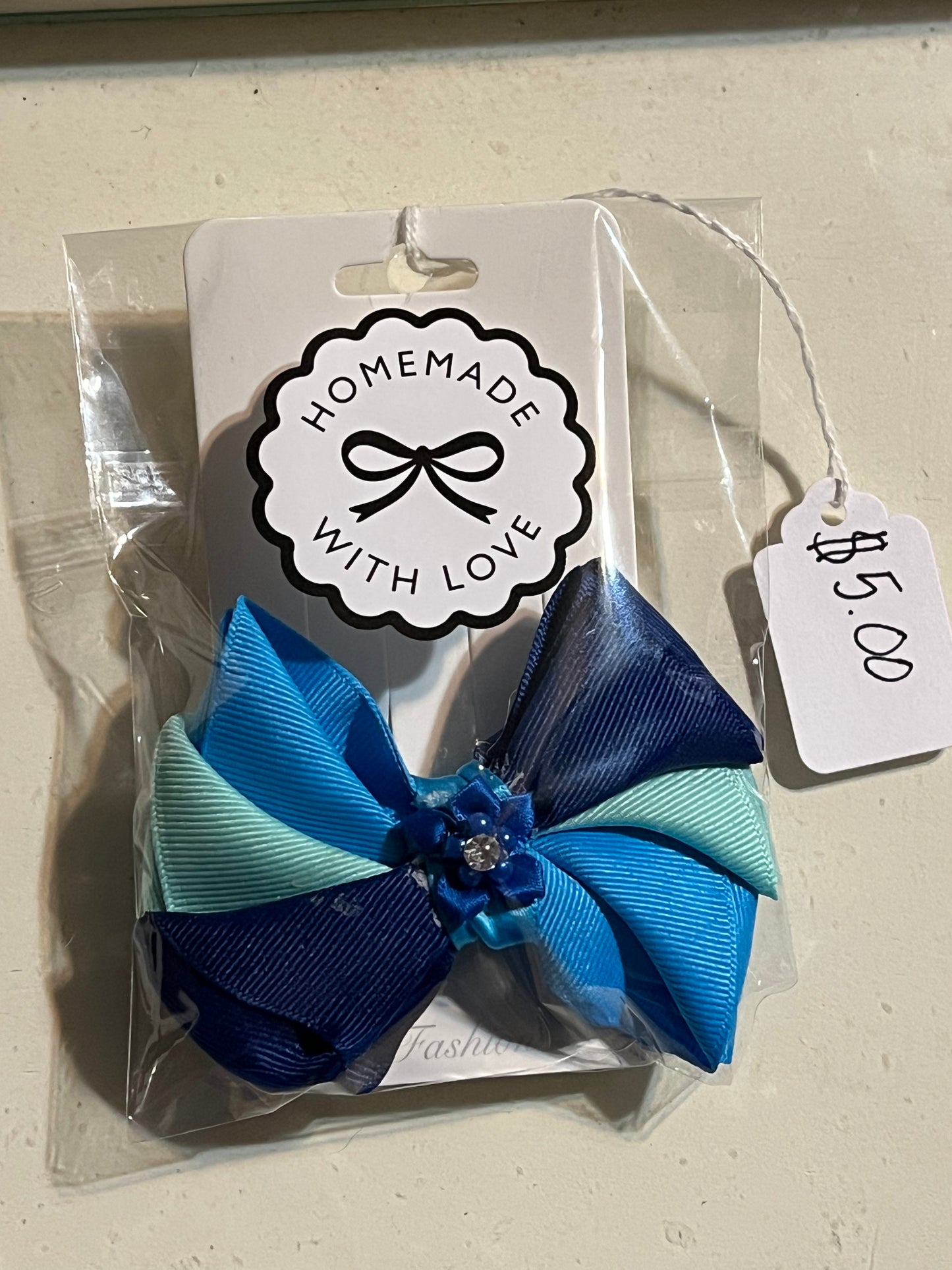 Hair bows
