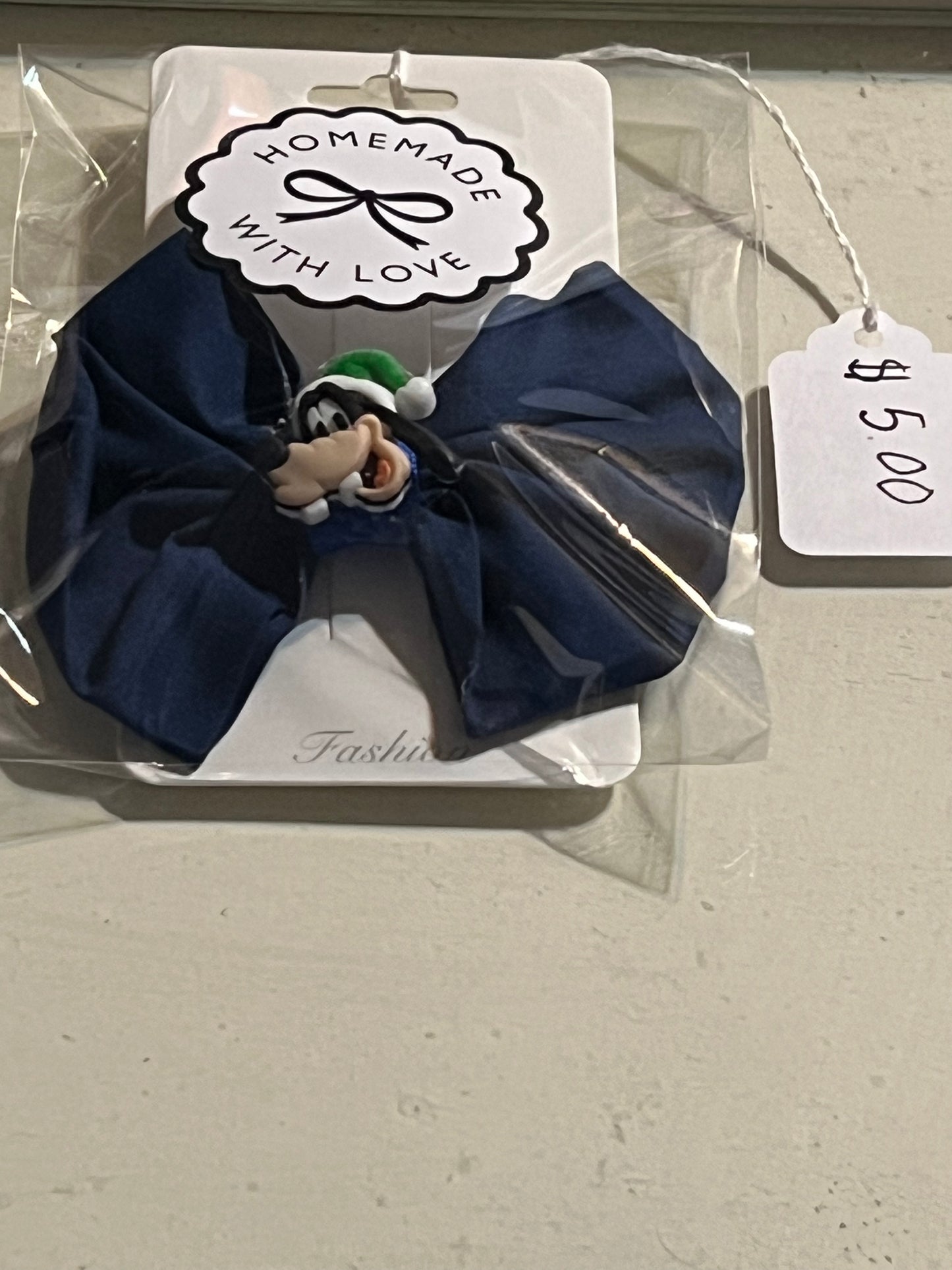 Hair bows