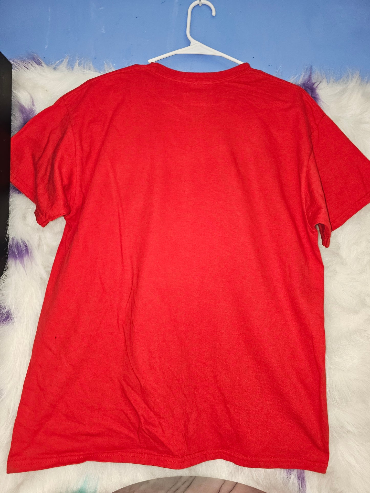 Size L 100% cotton Red Momlife Tshirt
