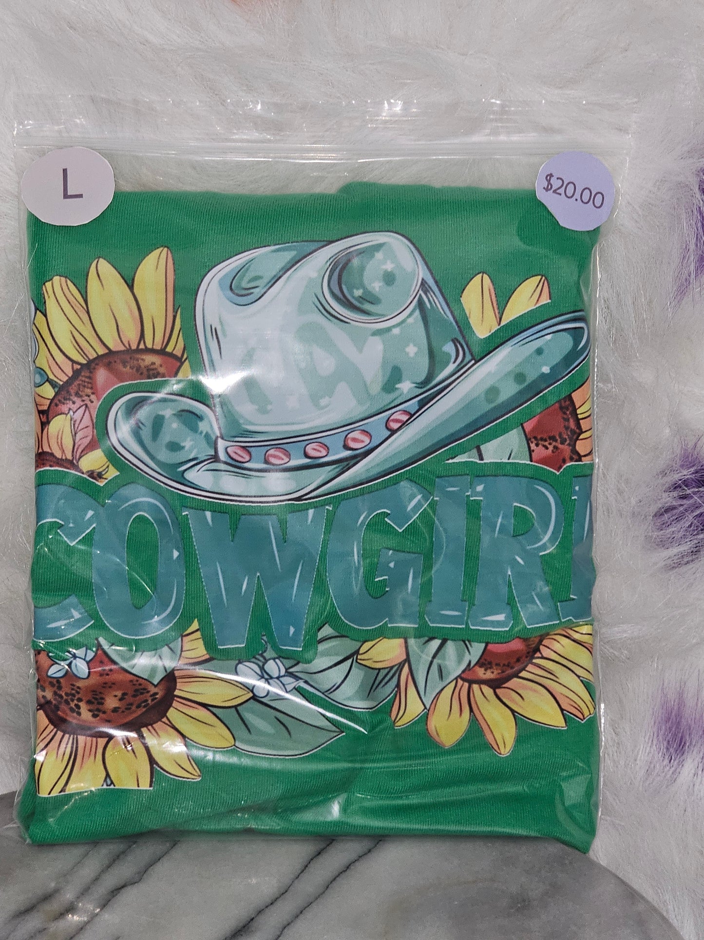Size L 100% cotton Green cowgirl Tshirt