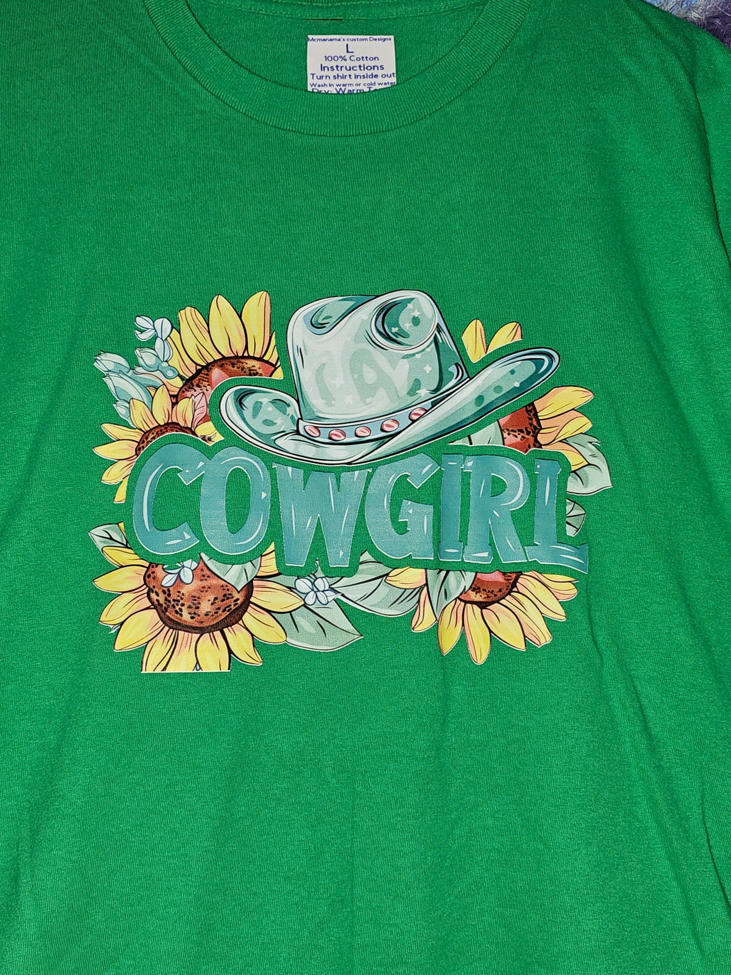 Size L 100% cotton Green cowgirl Tshirt