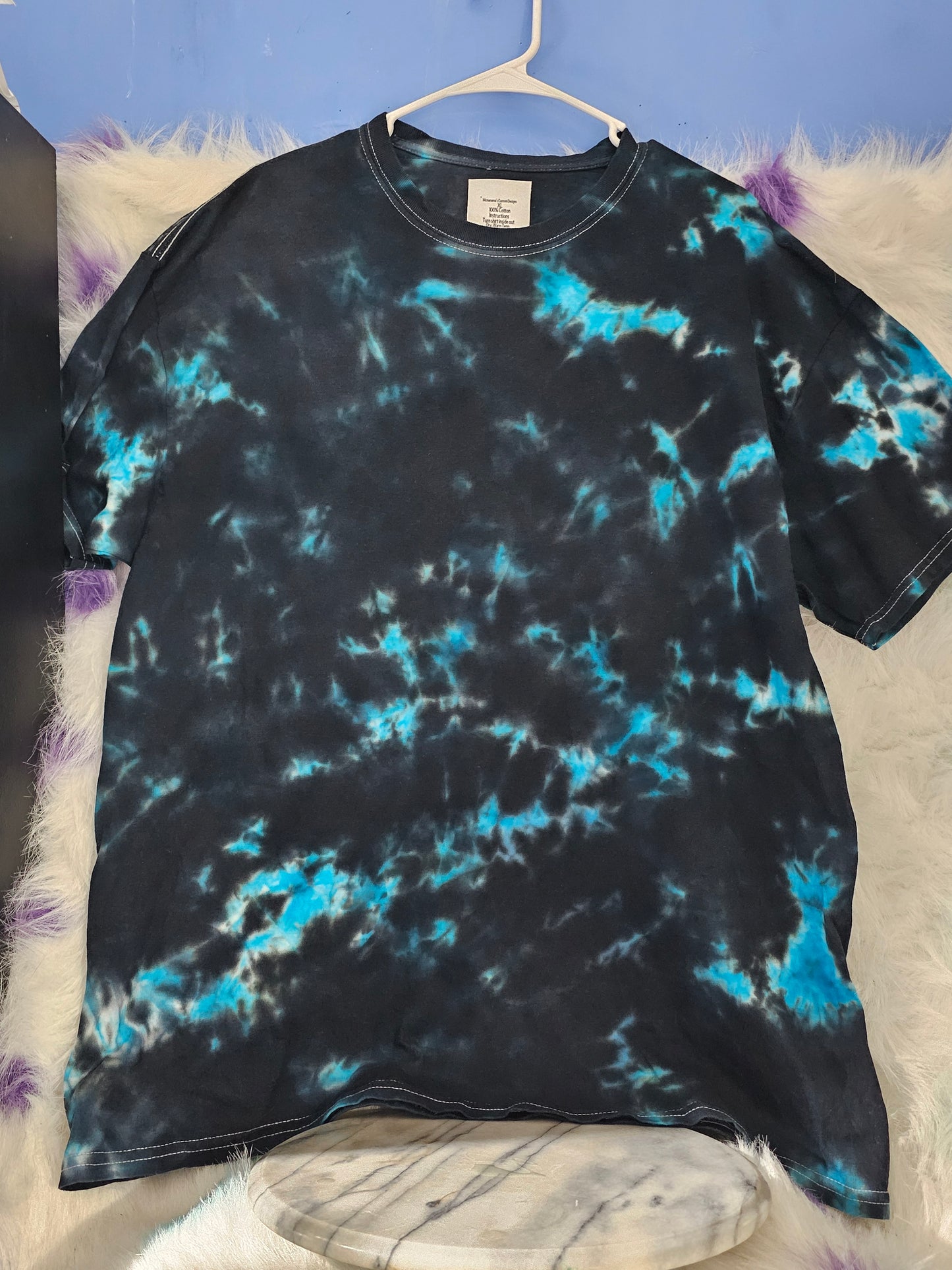 Size XL 100% cotton blue &black tye dye Tshirt