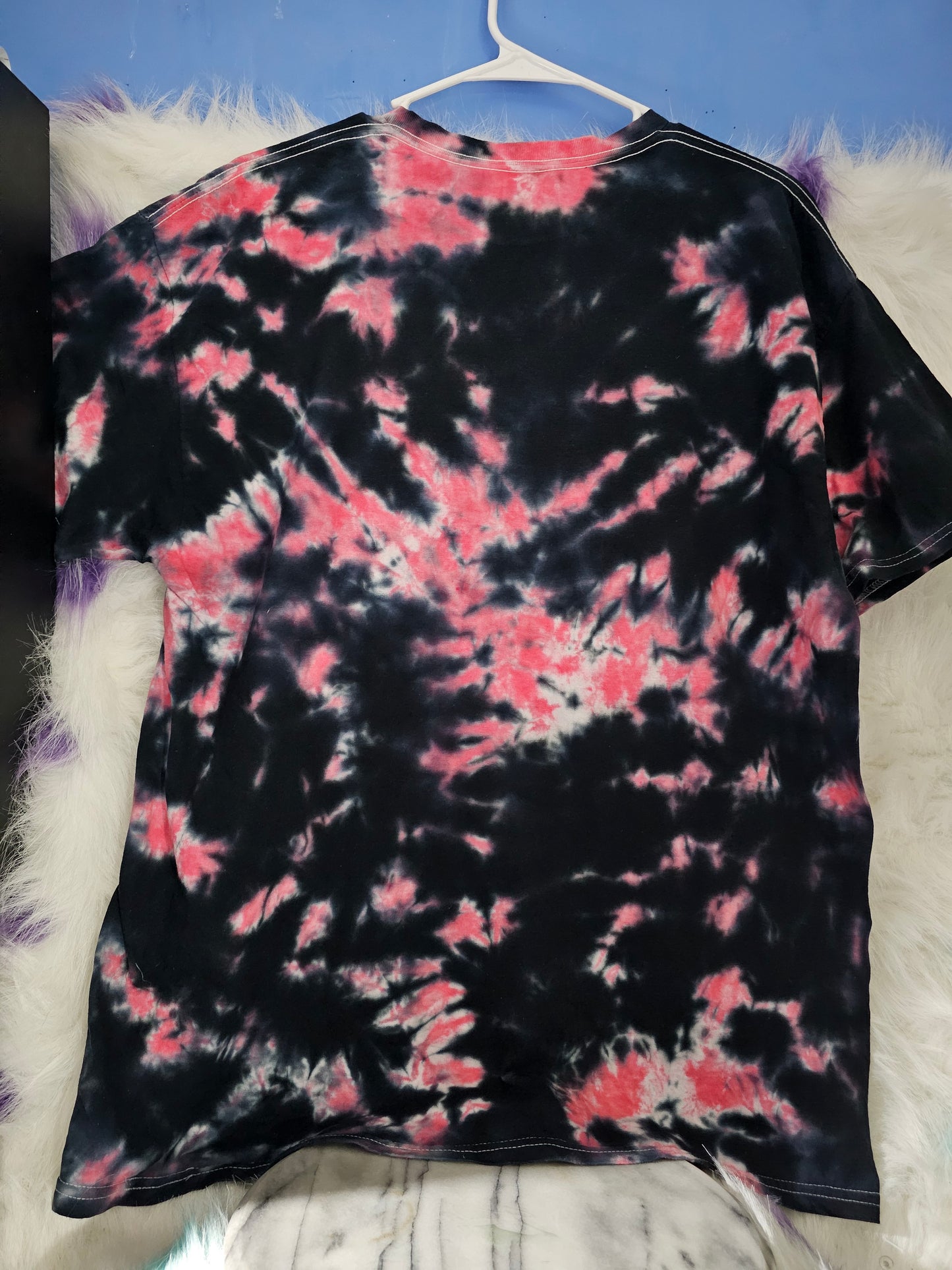 Size XL 100% cotton red&black tye dye Tshirt