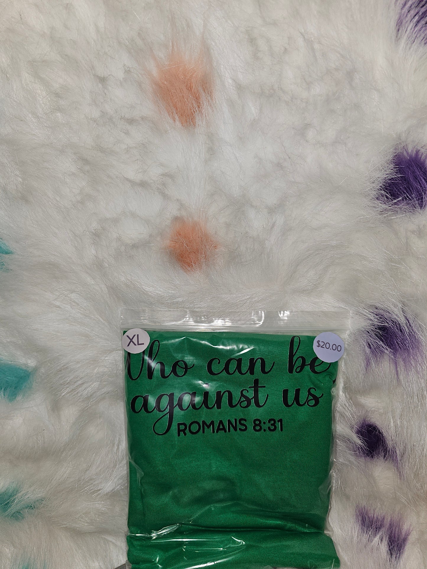 Size XL 100% cotton Green Who can be against us Tshirt