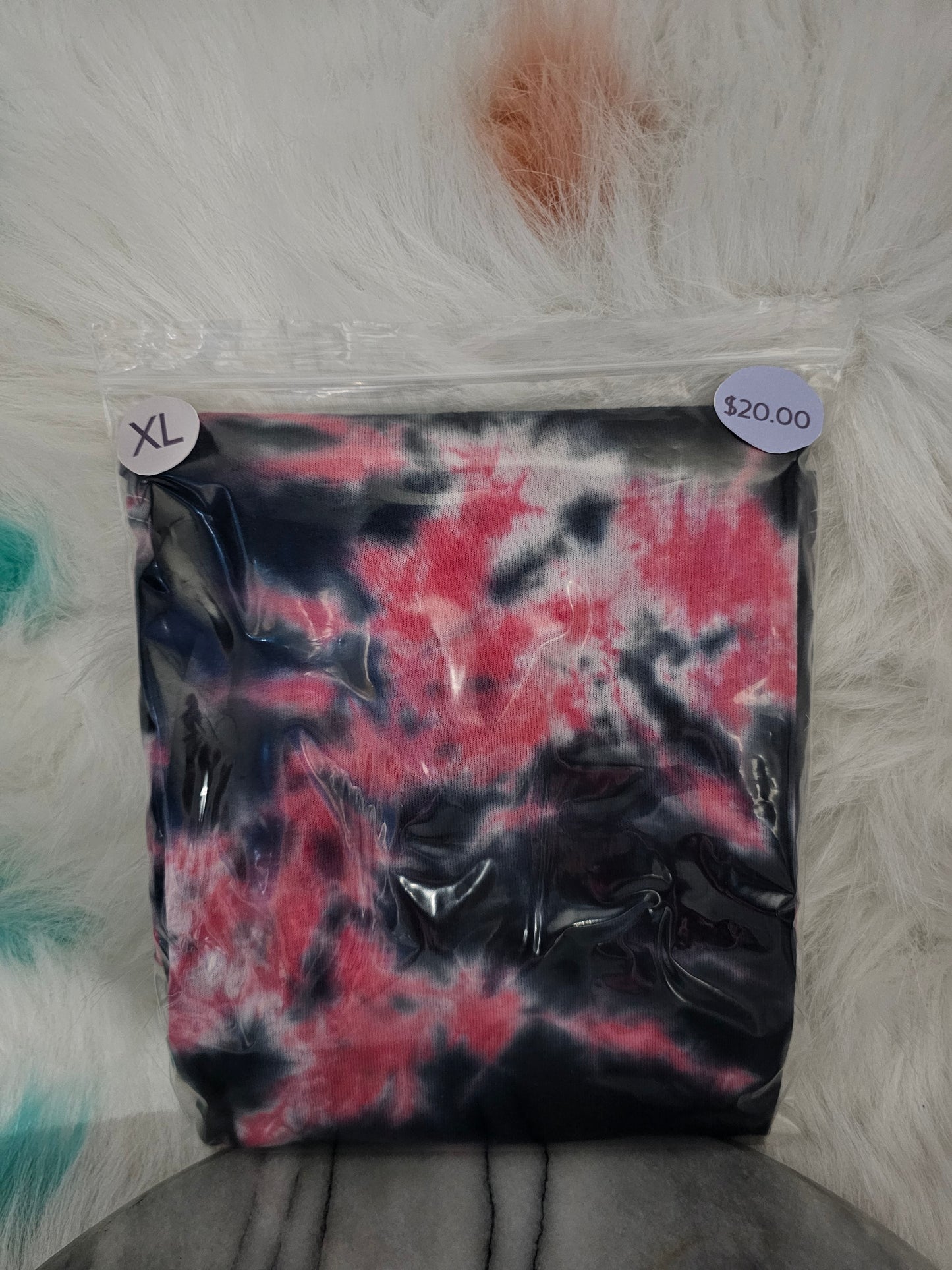 Size XL 100% cotton red&black tye dye Tshirt