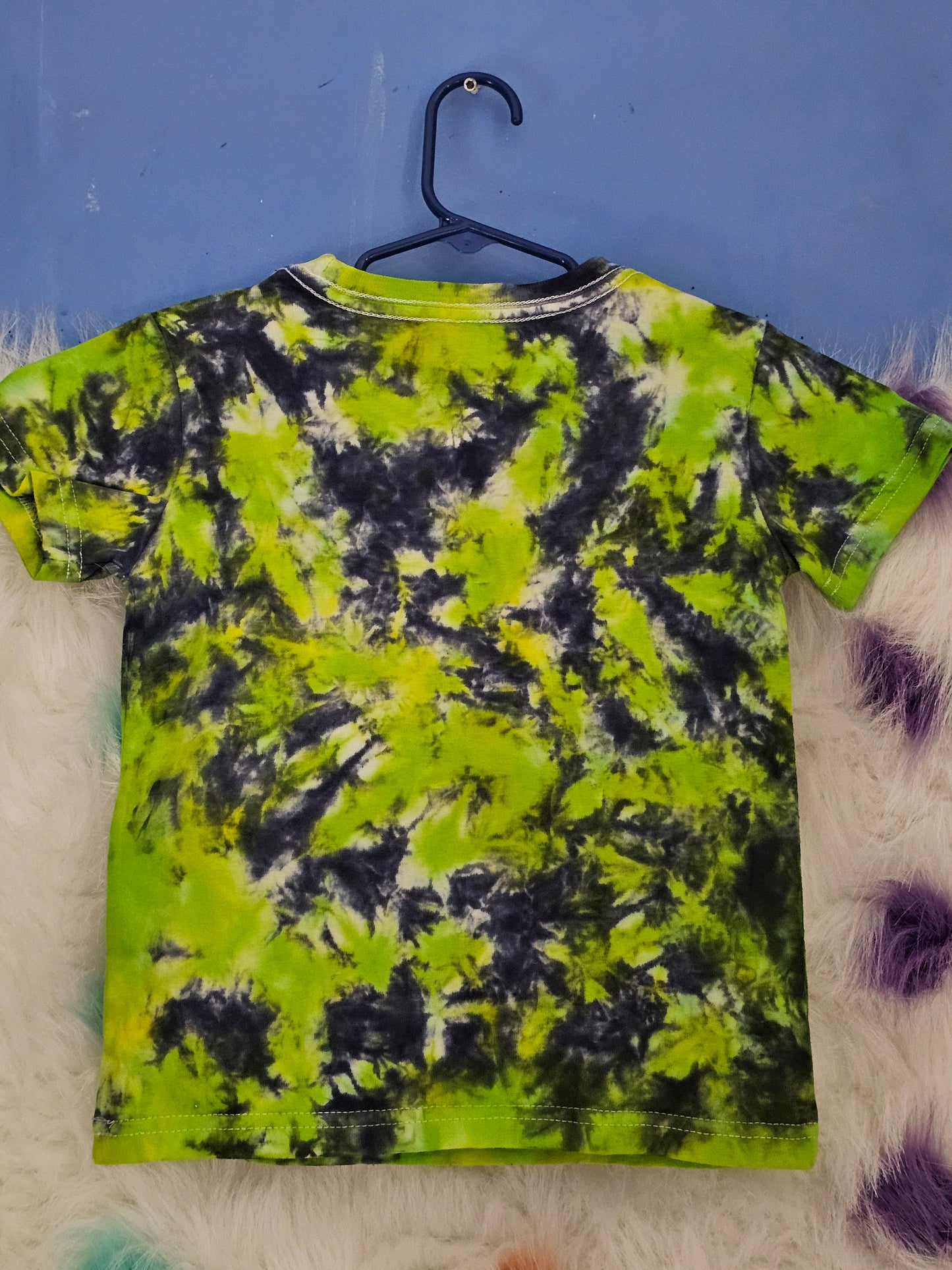 Size 3T 100% cotton green & black tye dye Tshirt