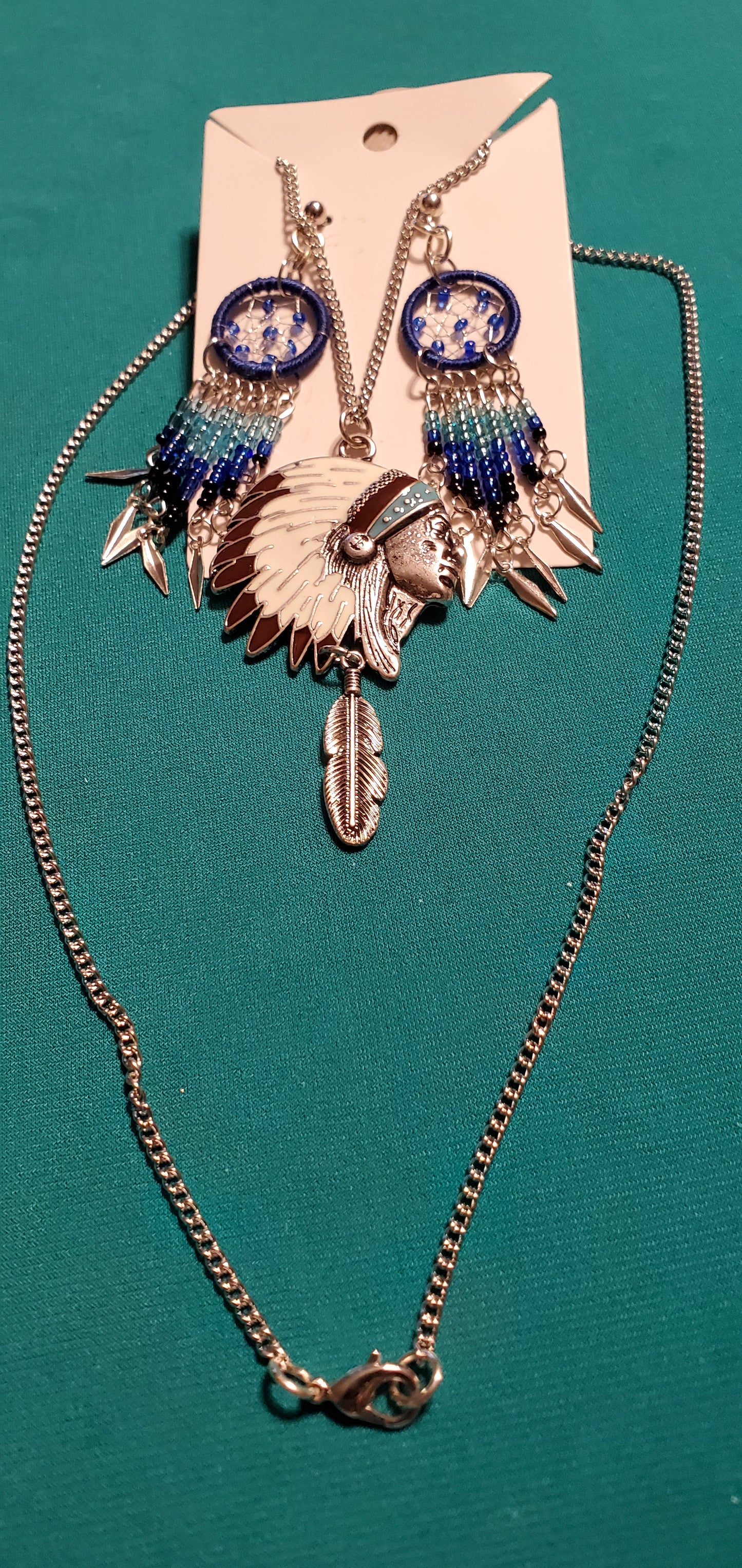 Indian head necklace & dream catcher's earrings