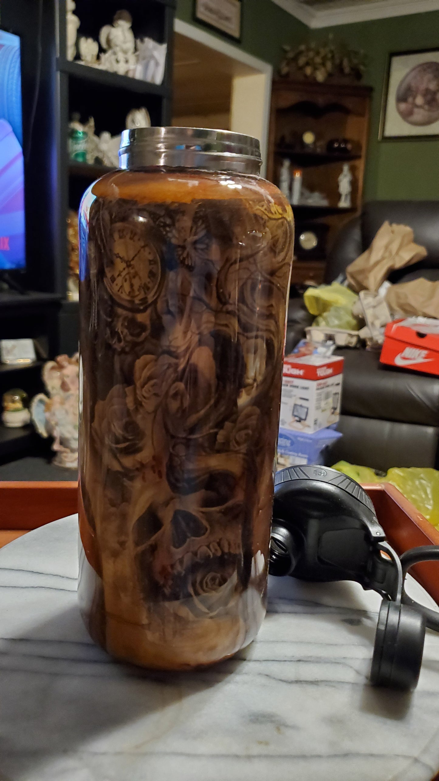 40 oz Sooky skeleton head tumbler