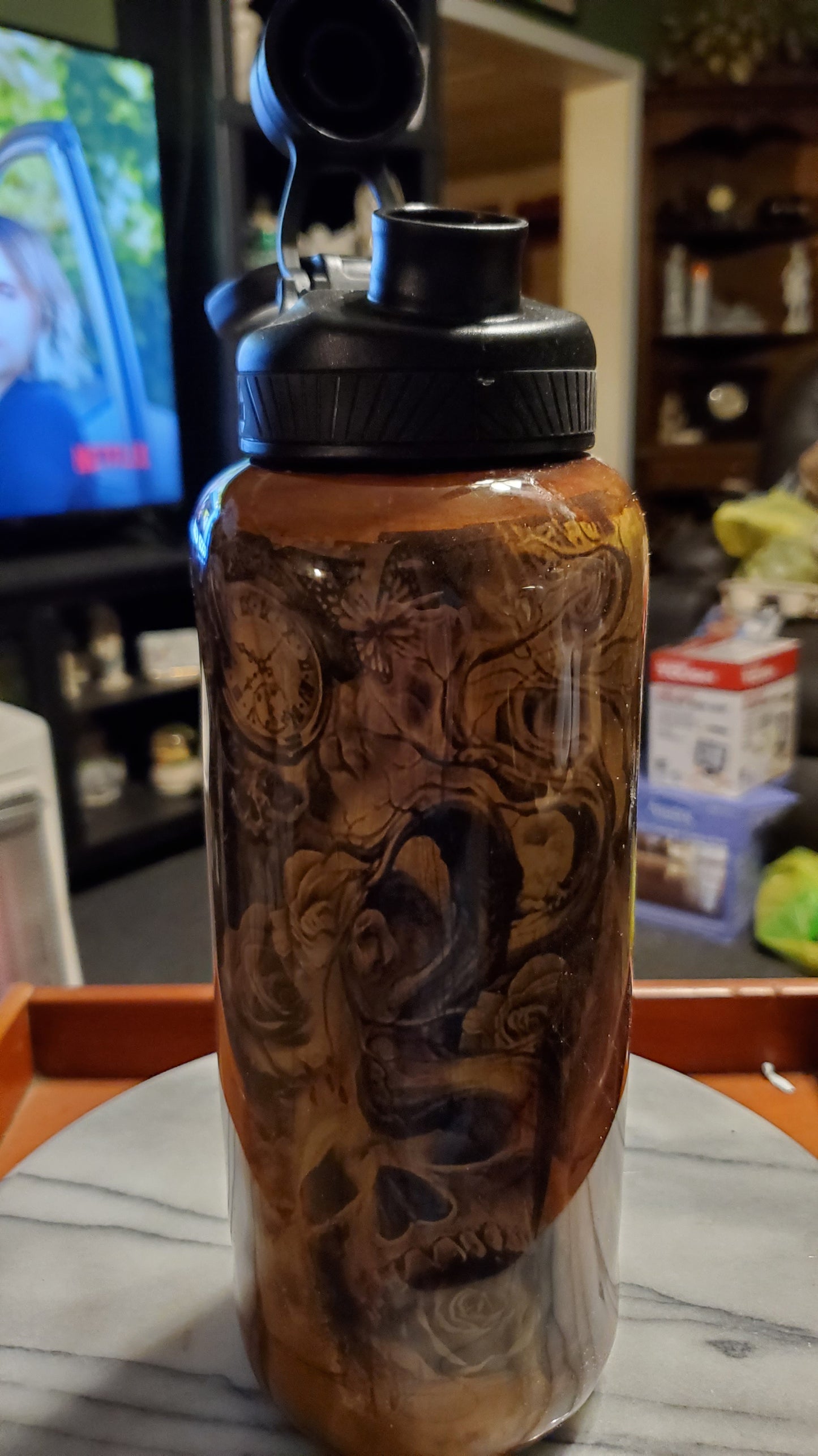40 oz Sooky skeleton head tumbler